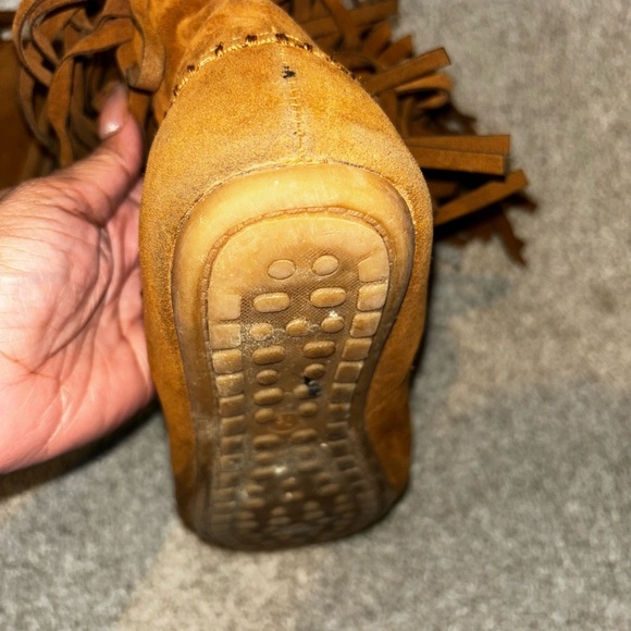 Liliana Moccasin Boots - Picture 8 of 11